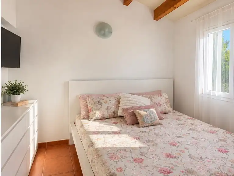 Chalet con jardín en venta en Carrer Clot d'en Barceló 8, imagen 5