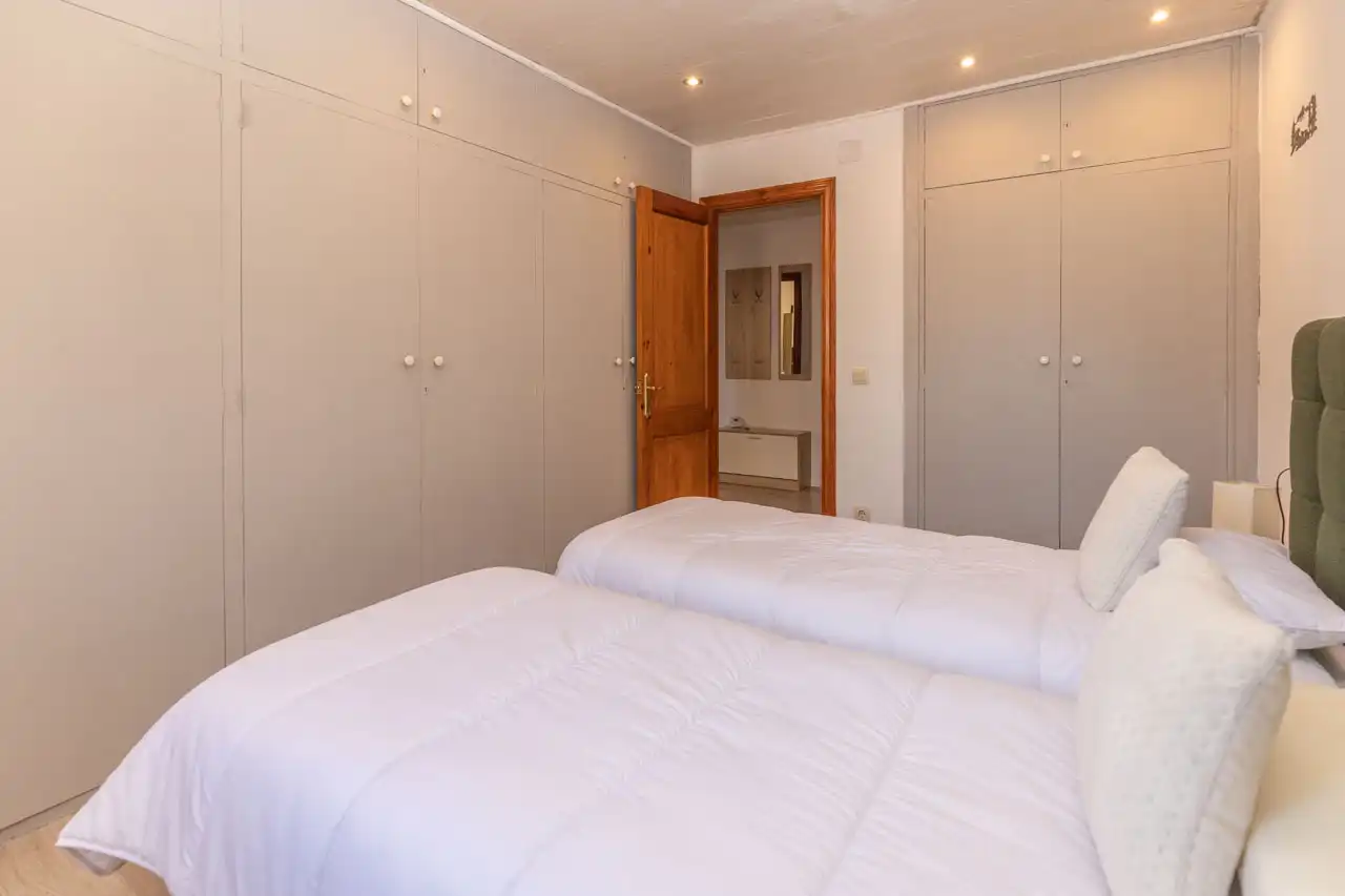 Dormitori de Apartament en venda en Vielha e Mijaran amb Calefacció, Parquet i Traster