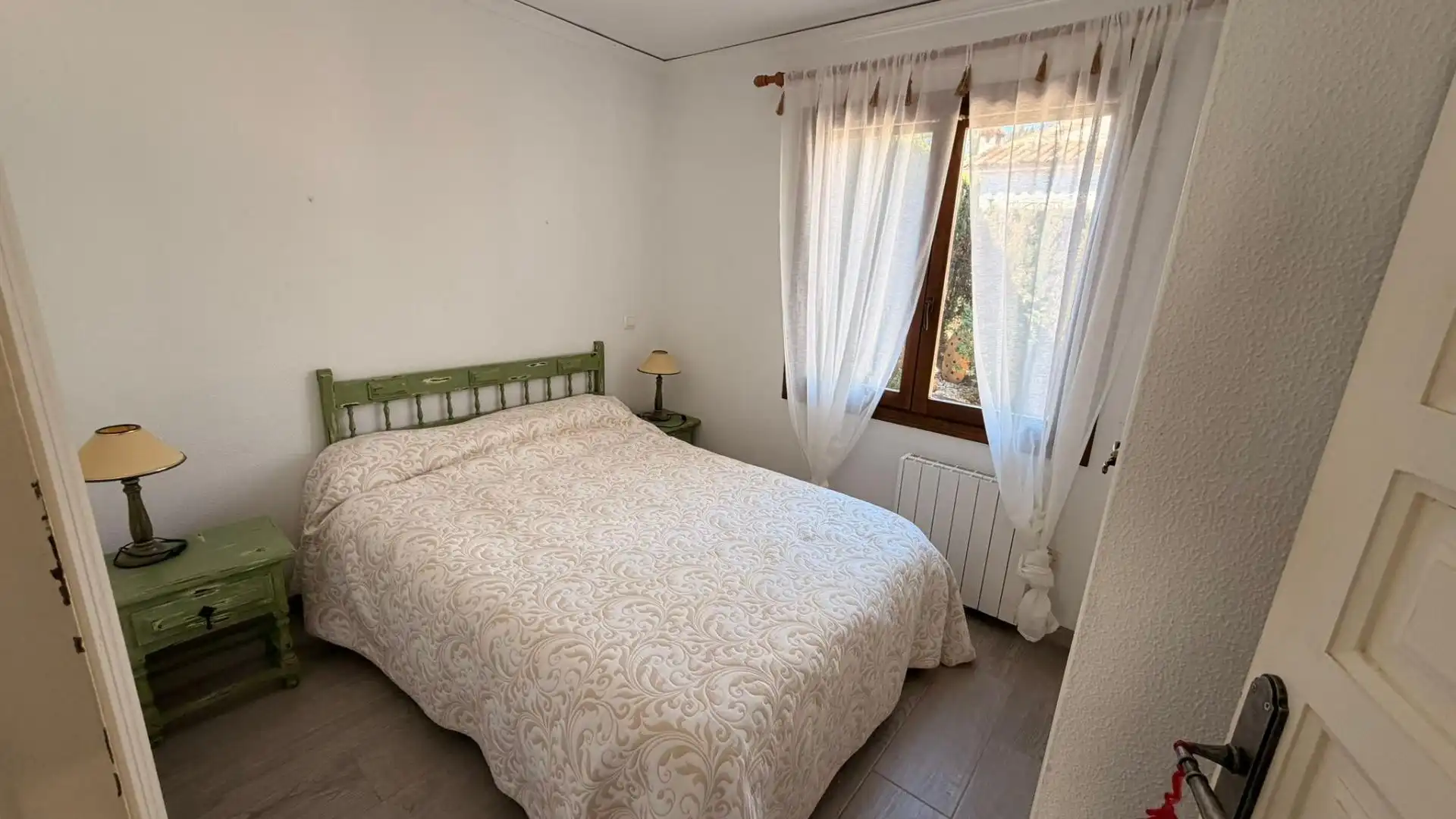 Schlafzimmer von Haus oder Chalet zur Miete in Dénia mit Klimaanlage, Heizung und Privatgarten