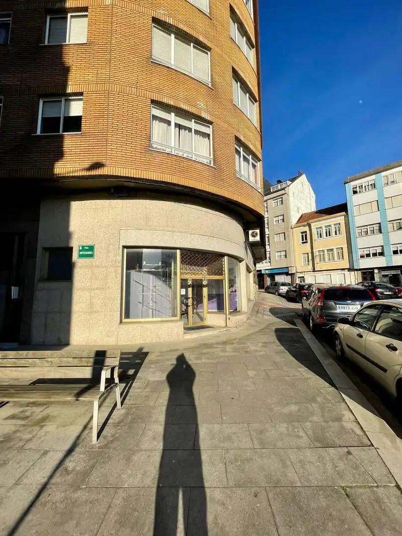 Locale commerciale in vendita a Porta Nova, imagen 2