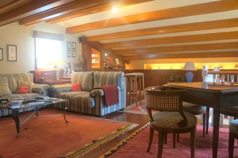 Sala de estar de Casa o chalet en venta en Castell d'Aro, Platja d'Aro i s'Agaró con Aire acondicionado, Calefacción y Jardín privado