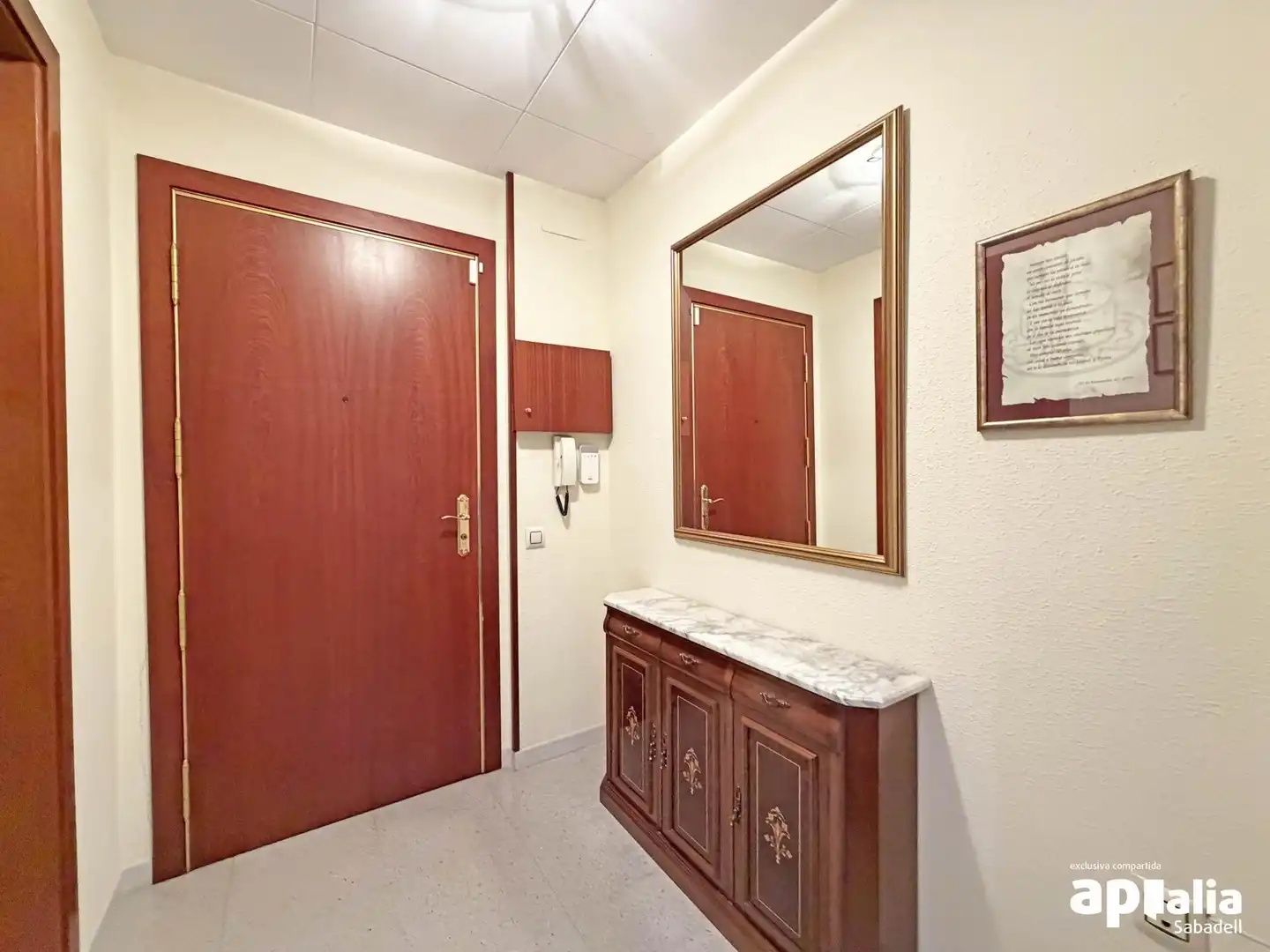 Piso en venta en Sabadell con Calefacción y Balcón