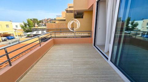 Foto 2 de Casa adosada en venta en Avenida Kurt Konrad Mayer, Playa Fañabé Alto, Adeje