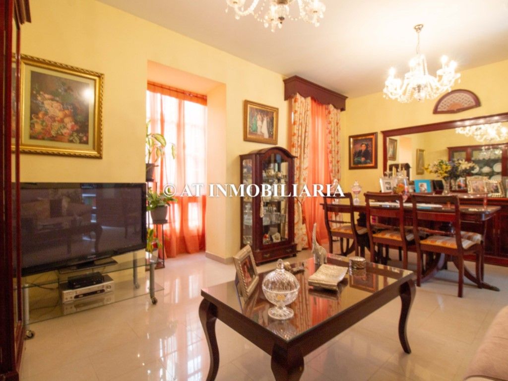 Sala d'estar de Pis en venda en  Cádiz Capital