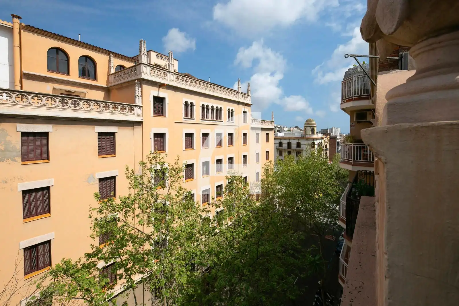 Flat with terrace to rent in Carrer de Santalo, imagen 7