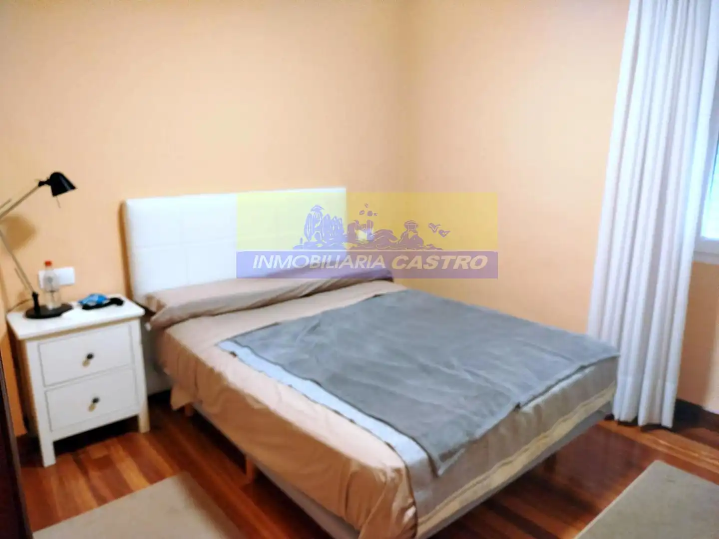 Habitación de Piso en venta en Castro-Urdiales con Calefacción, Trastero y Amueblado