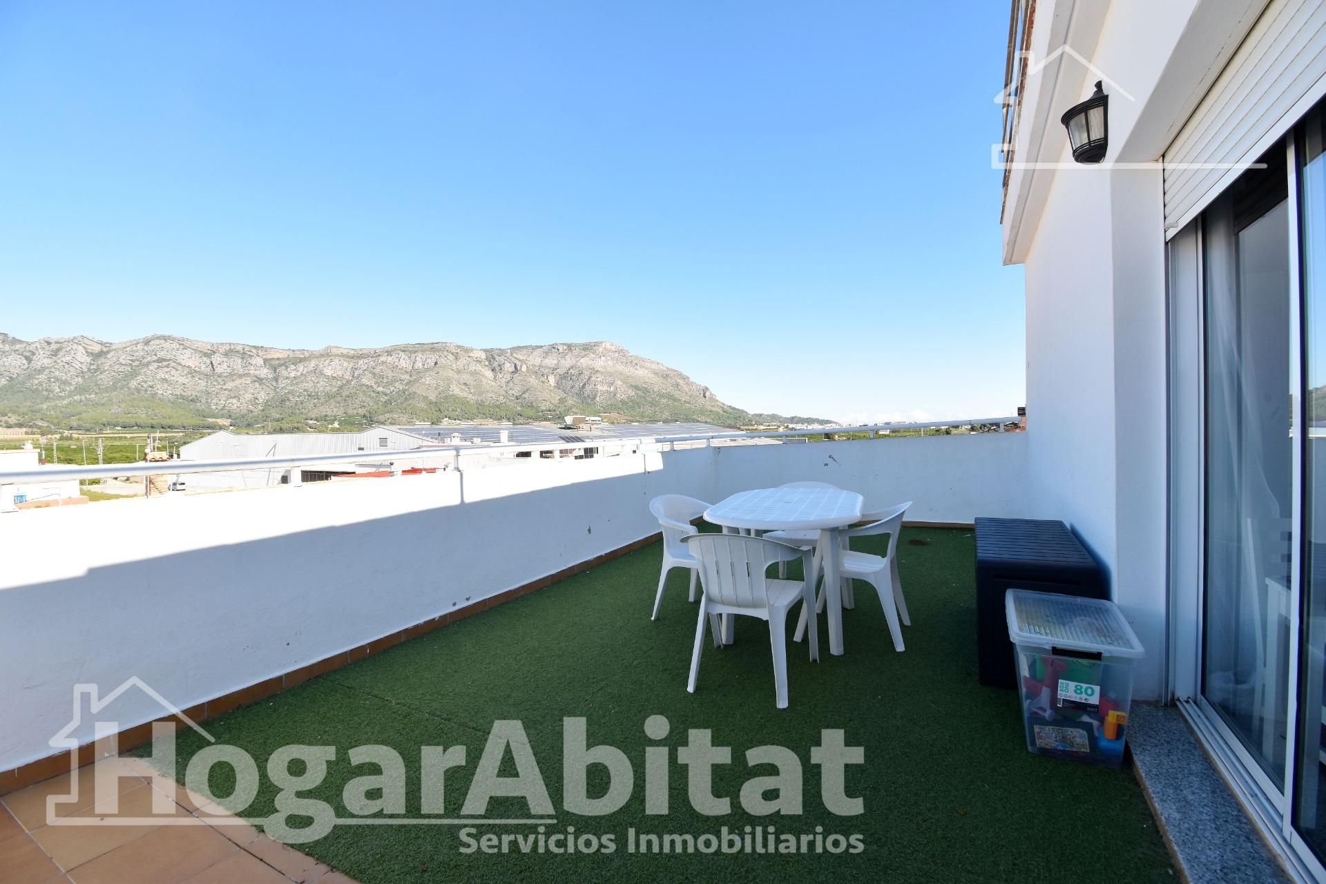 Terraza de Ático en venta en Benifairó de la Valldigna con Terraza