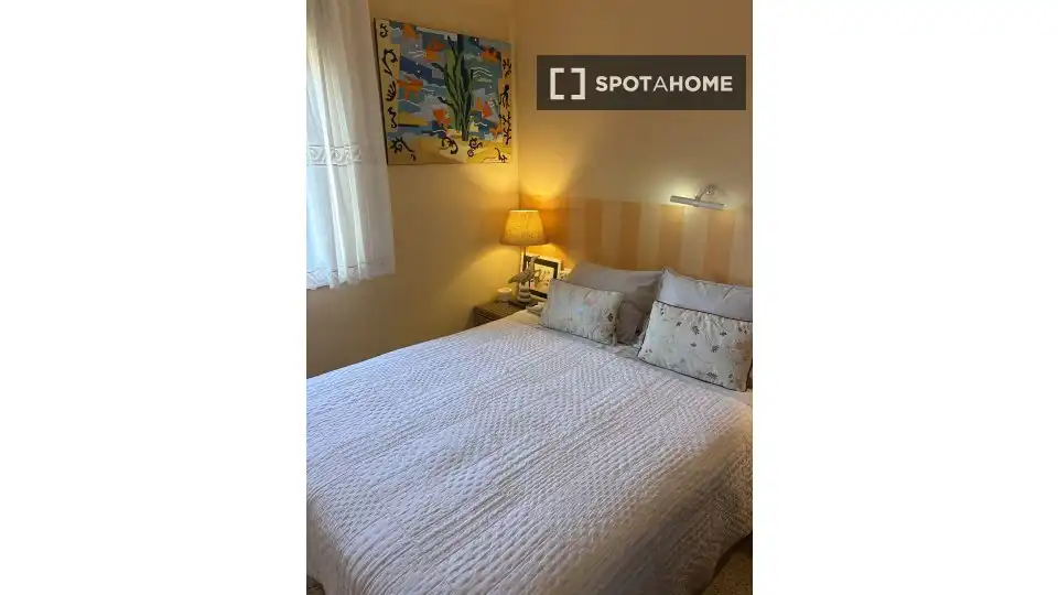 Bedroom of Flat for share in Sitges  with Air Conditioner, Heating and Furnished