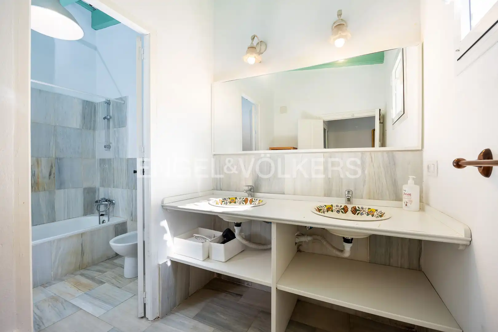 Baño de Casa o chalet en venta en Sanlúcar de Barrameda con Aire acondicionado, Calefacción y Jardín privado