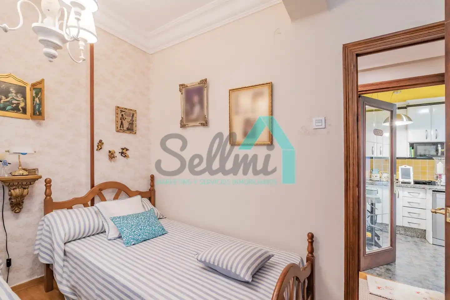 Habitación de Piso en venta en Mieres (Asturias) con Calefacción y Parquet