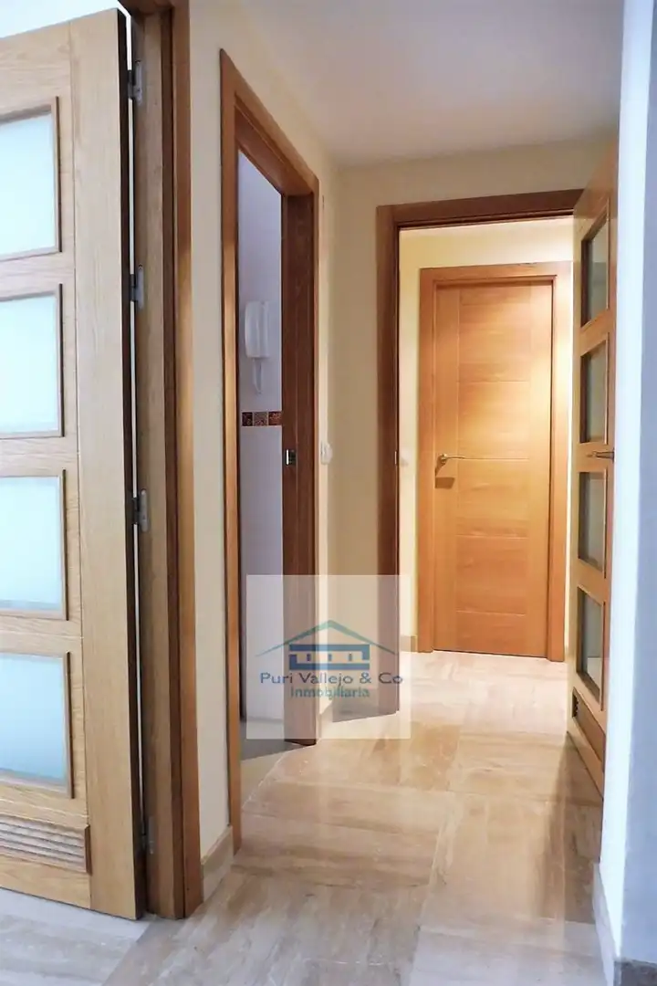 Piso en venta en Córdoba con Aire acondicionado, Trastero y Amueblado