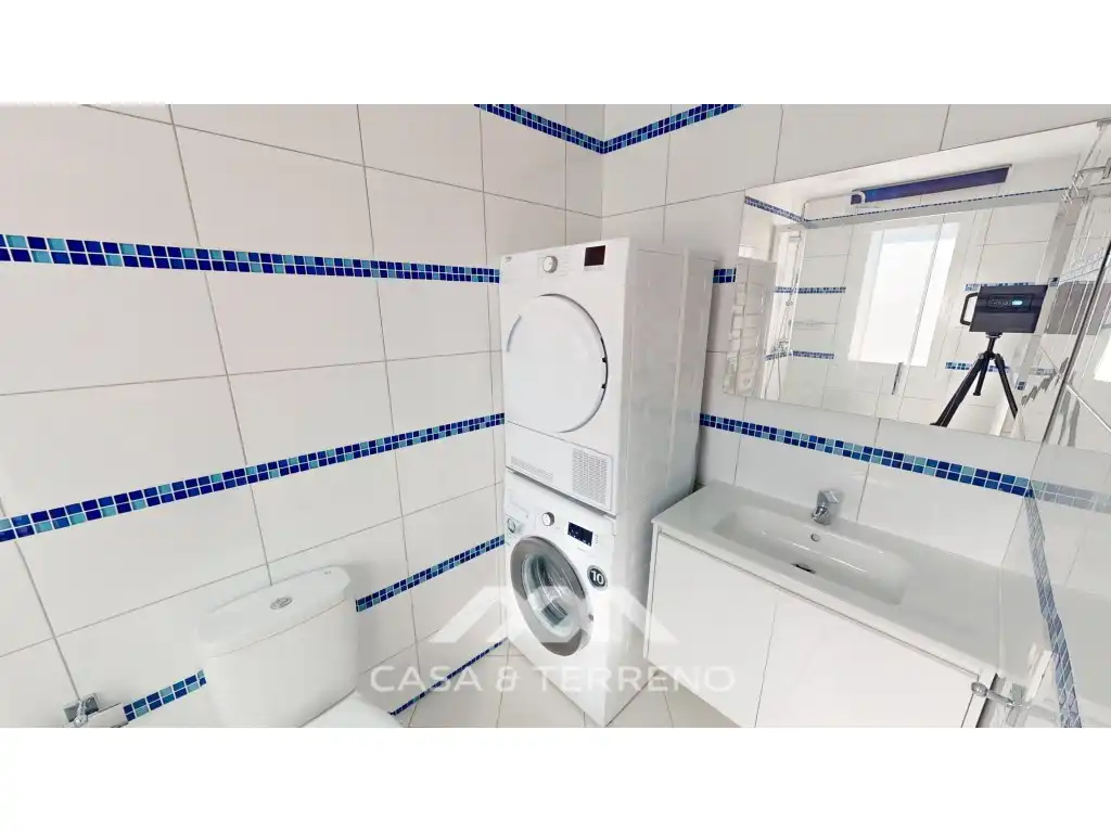 Bany de Casa o xalet en venda en Vélez-Málaga amb Aire condicionat, Jardí privat i Terrassa