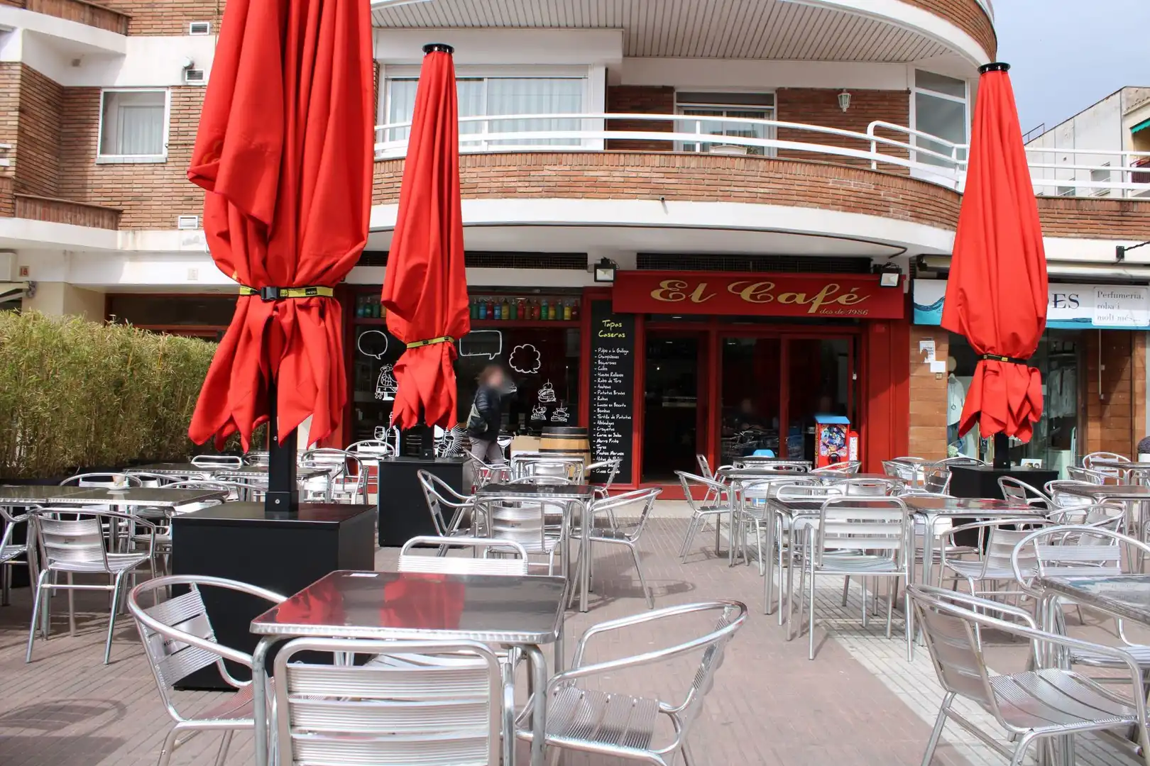 Local commercial à louer à La Roca del Vallès, imagen 3