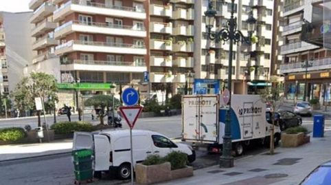 Foto 3 de Piso en venta en Plaza España - Corte Inglés, Vigo