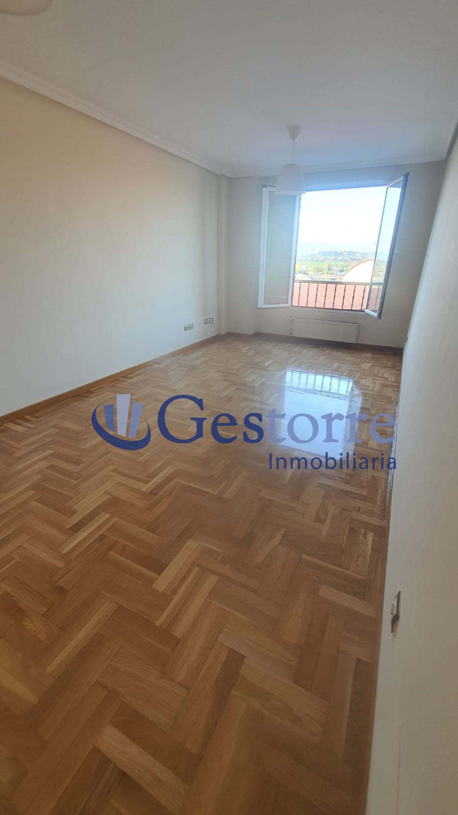 Living room of Flat for sale in Siero  with Heating, Parquet flooring and Terrace