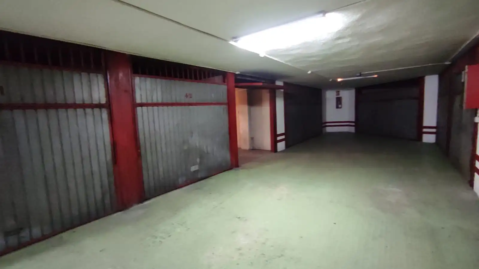 Garage for sale in Ermua