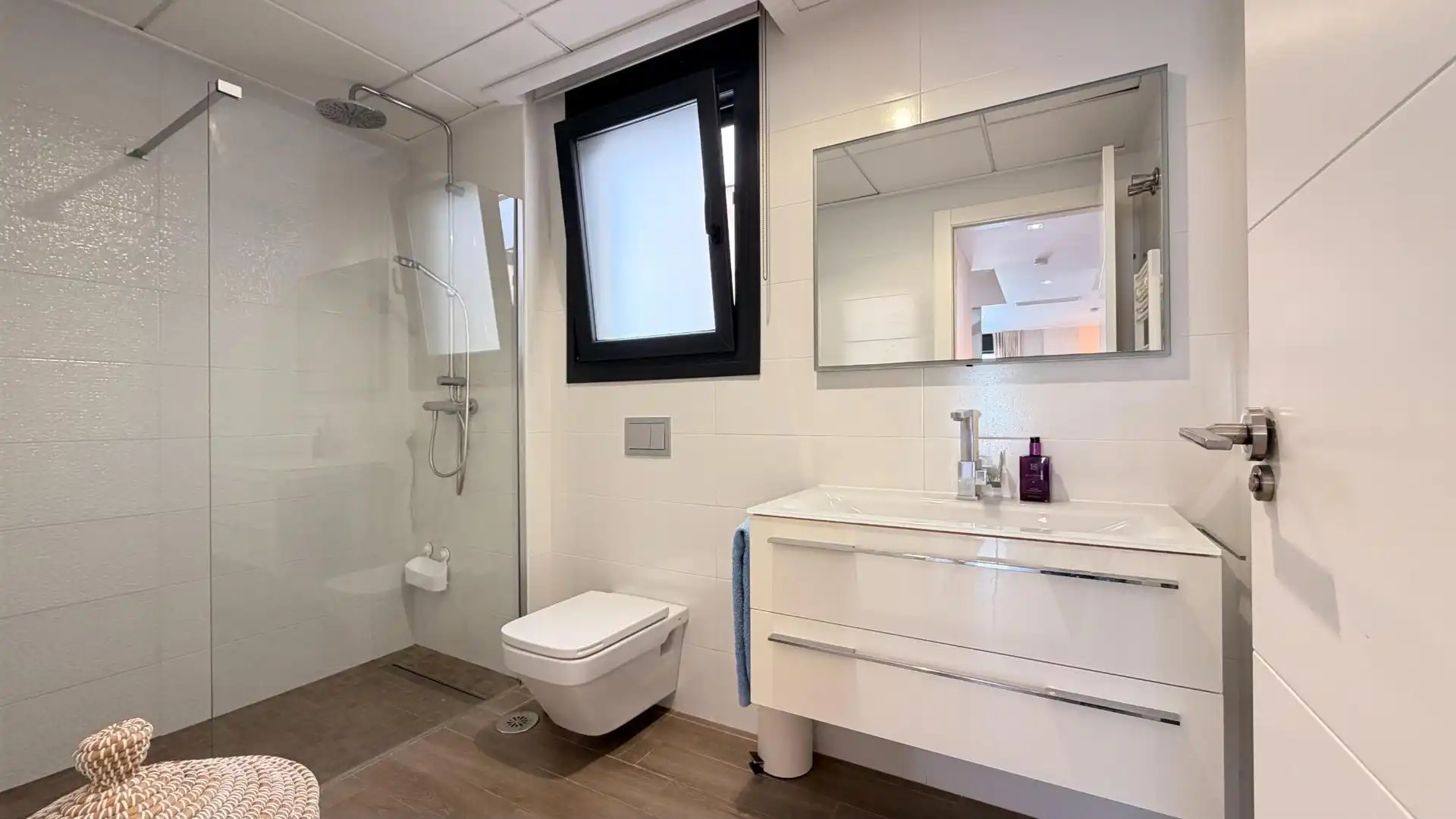 Bathroom of Houses for sale in Torrevieja  with Air Conditioner, Private garden and Terrace