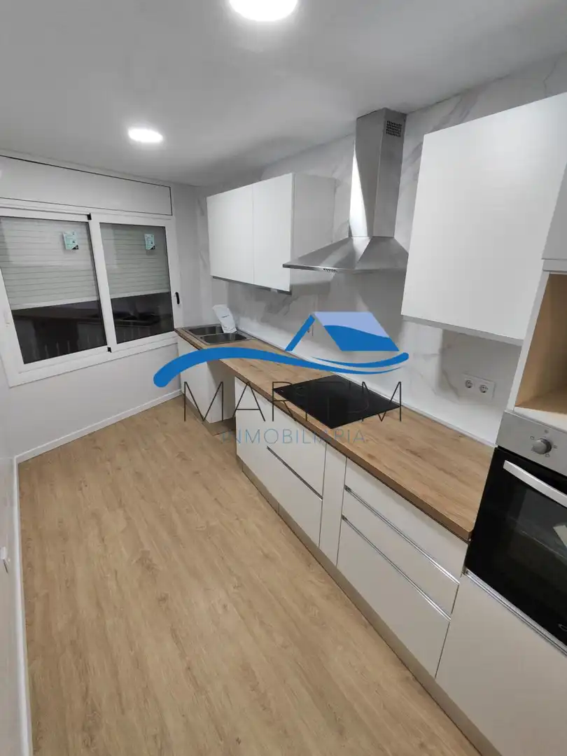 Flat with terrace for sale in Cami ral, imagen 10