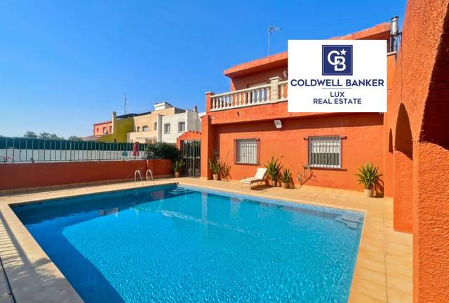 Casa-chalet en Venta en N/A en Llers