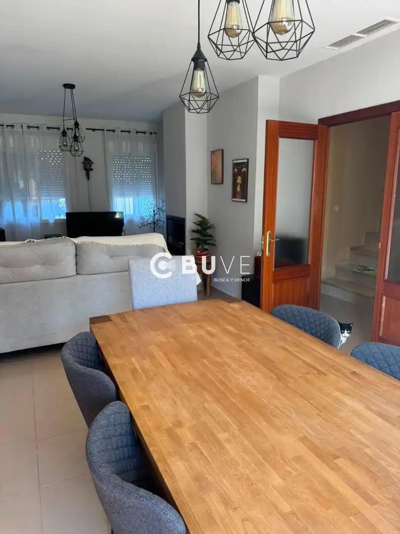 Sala de estar de Casa o chalet en venta en Espartinas con Aire acondicionado, Calefacción y Terraza
