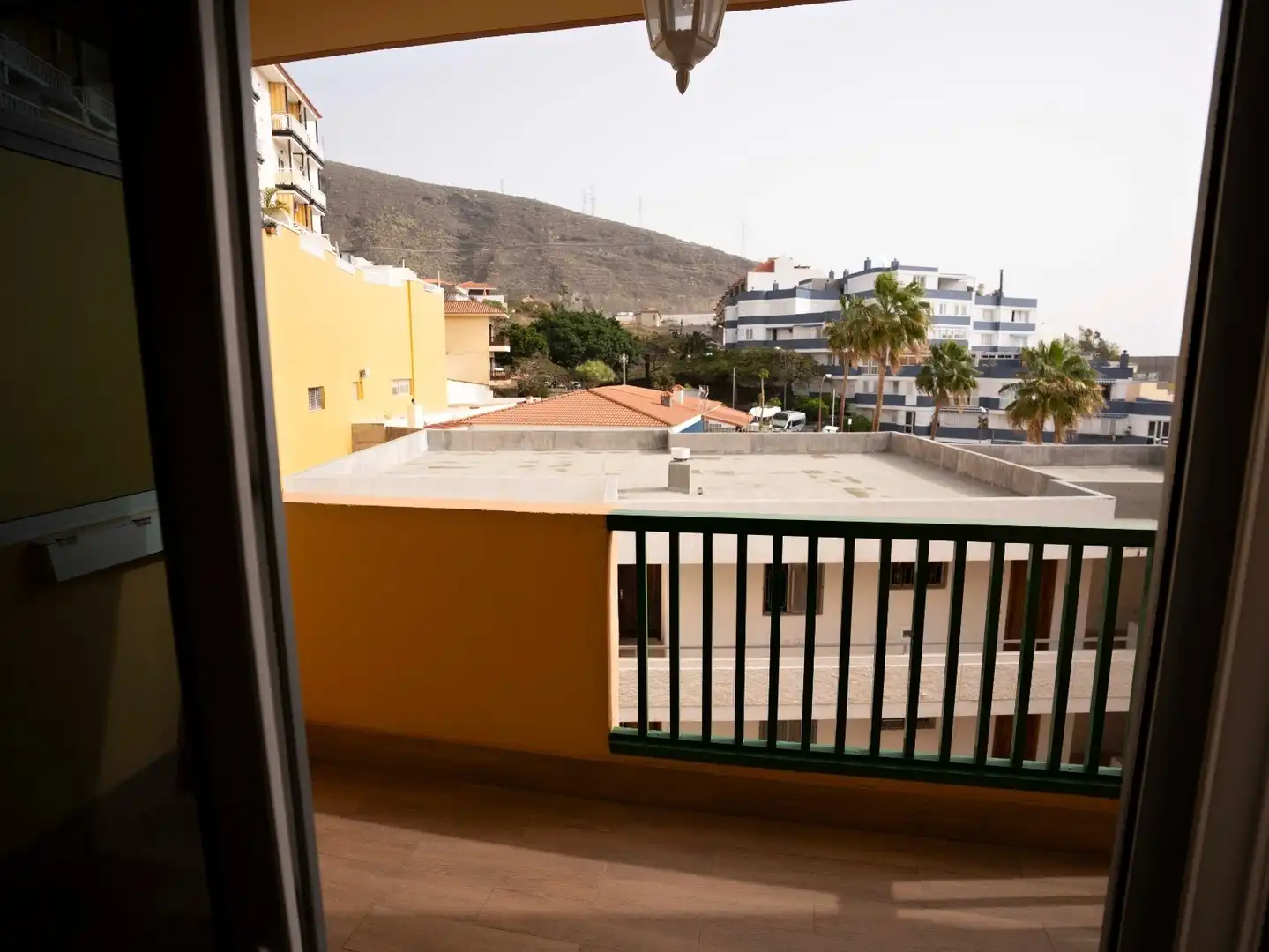 Vista exterior de Apartamento en venta en Candelaria con Amueblado, Lavadora y Balcón