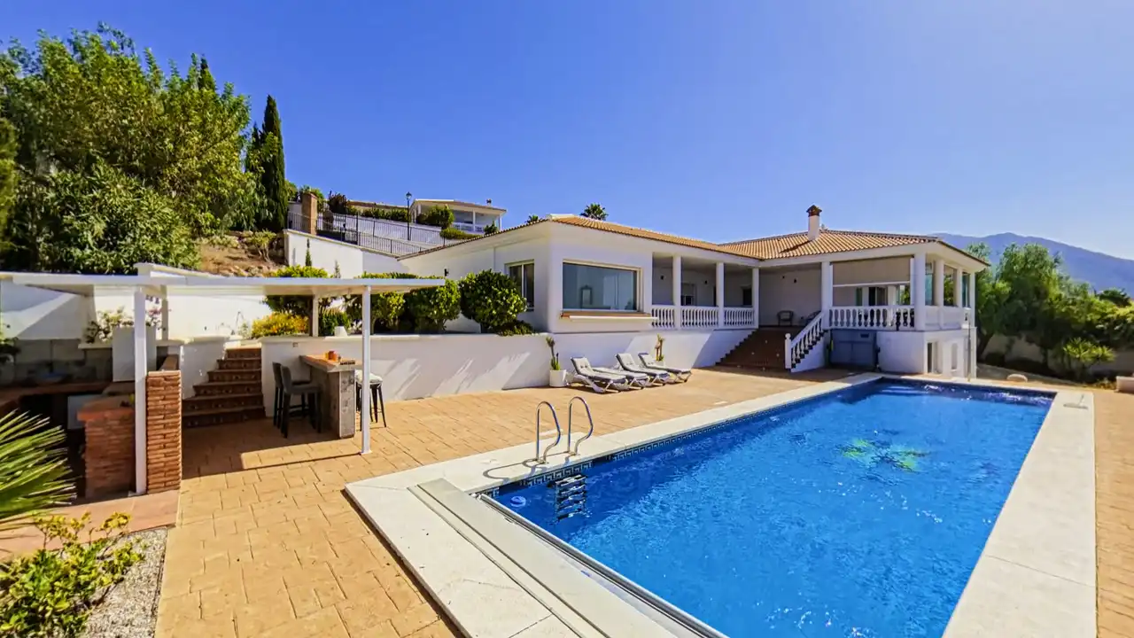 Casa amb piscina en venda a Periana, imagen 11