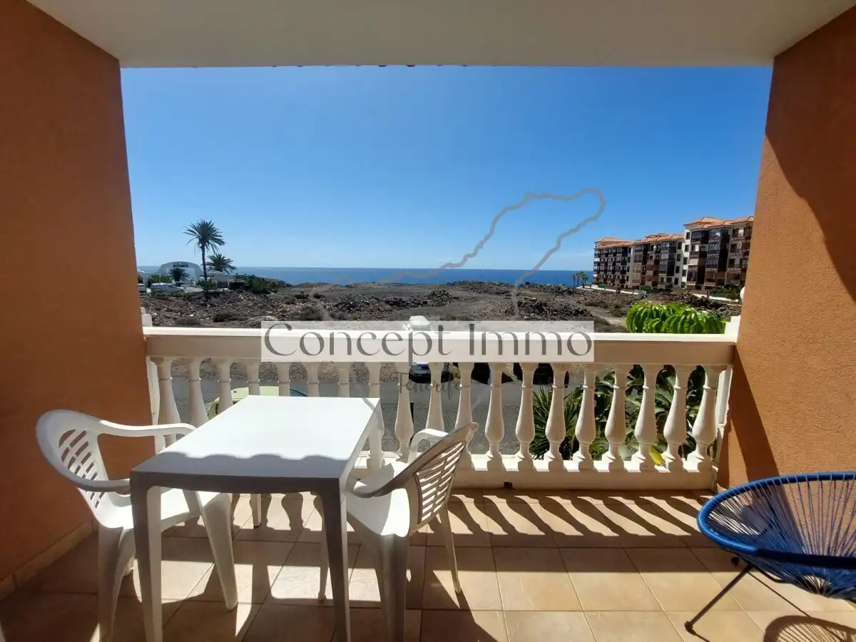 Terraza de Estudio en venta en Vilaflor de Chasna con Terraza, Balcón y Piscina comunitaria