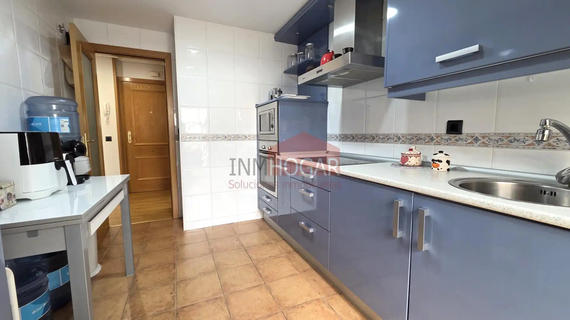 Cocina de Piso en venta en Ávila con Calefacción, Terraza y Balcón