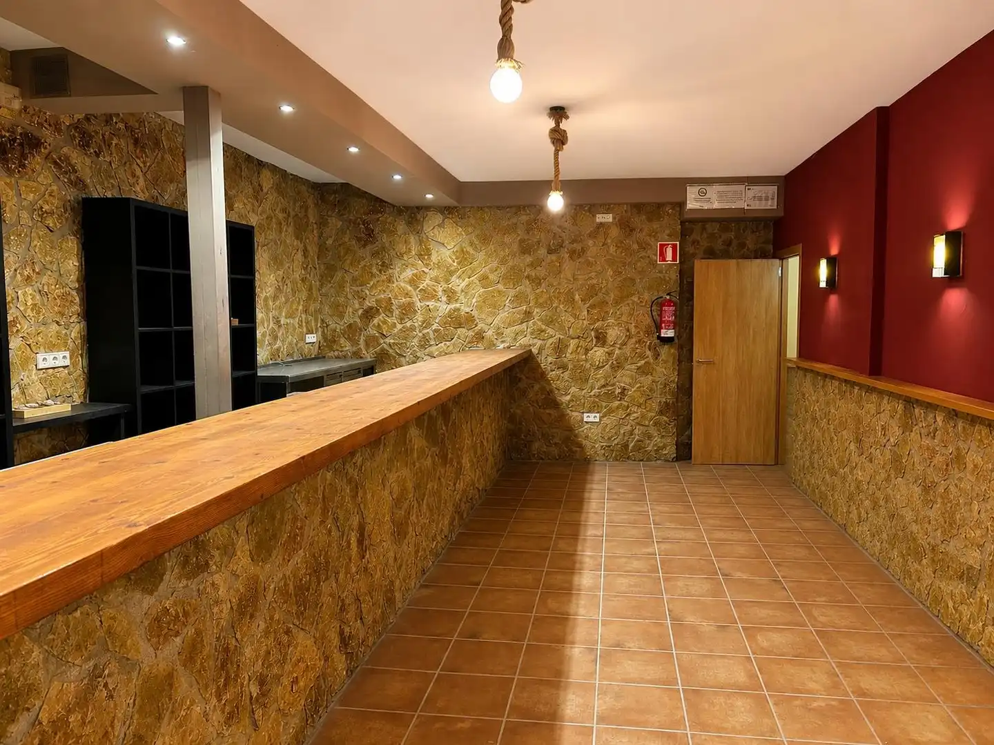 Local comercial en venda a El Pedró, imagen 2