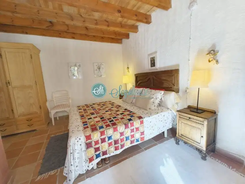 Habitación de Casa o chalet en venta en Escobar de Polendos con Calefacción y Trastero