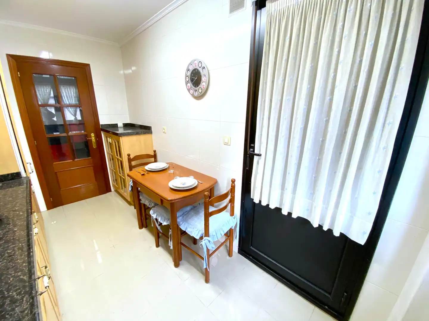 Comedor de Piso en venta en Castro-Urdiales con Calefacción, Jardín privado y Parquet