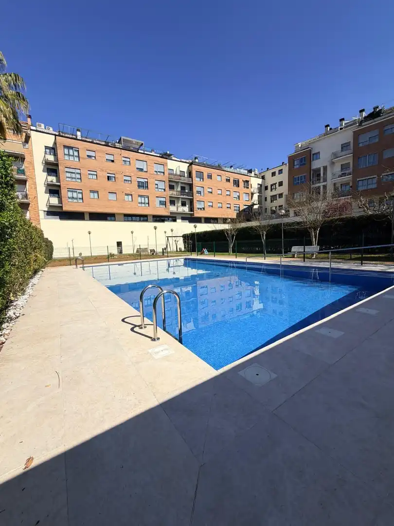 Piscina de Àtic en venda en Badajoz amb Aire condicionat, Calefacció i Jardí privat