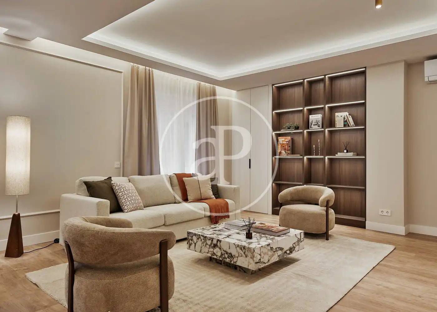 Sala de estar de Piso en venta en  Madrid Capital con Aire acondicionado, Calefacción y Amueblado