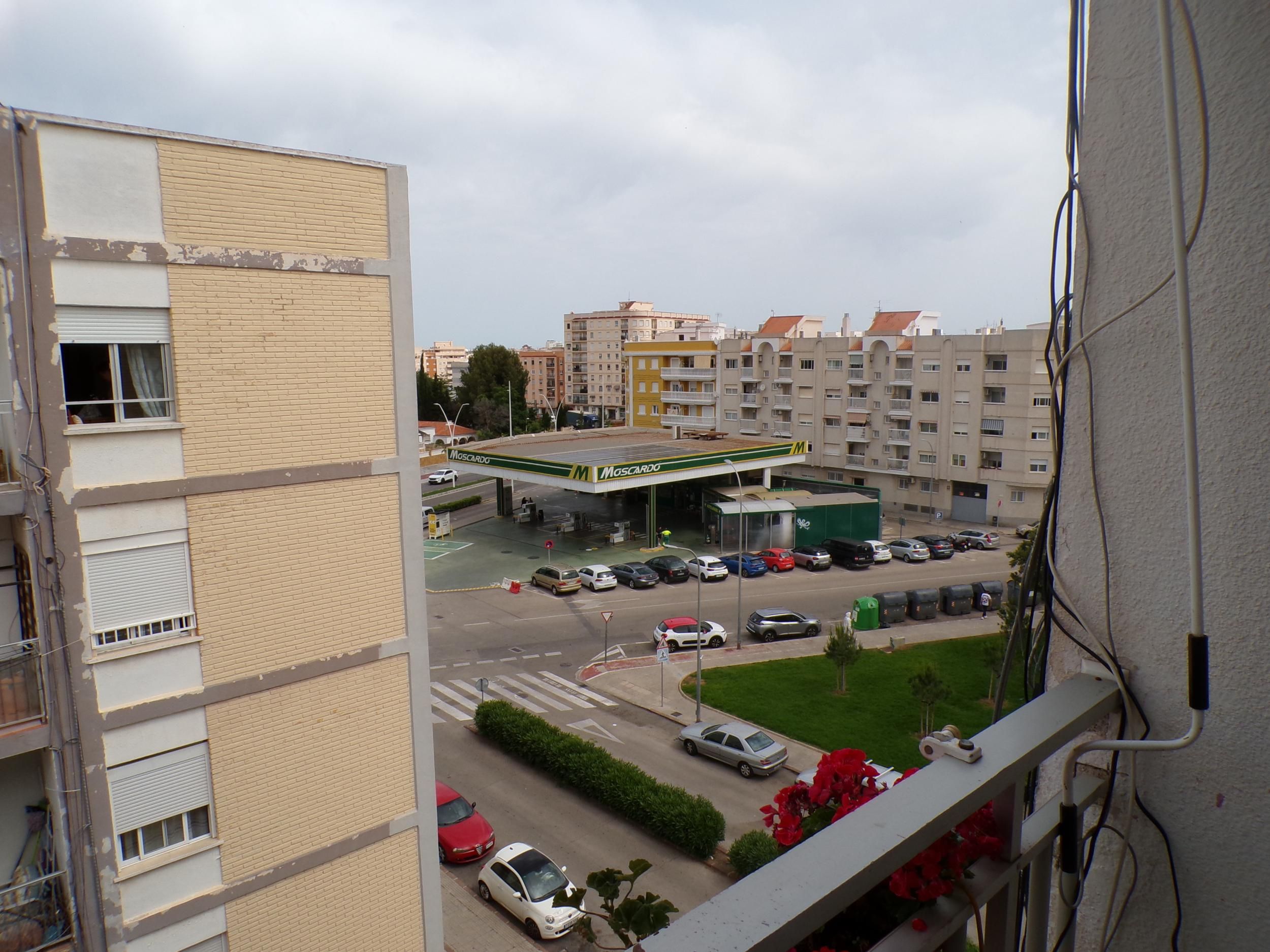 Aparcament de Apartament en venda en Gandia amb Aire condicionat i Balcó