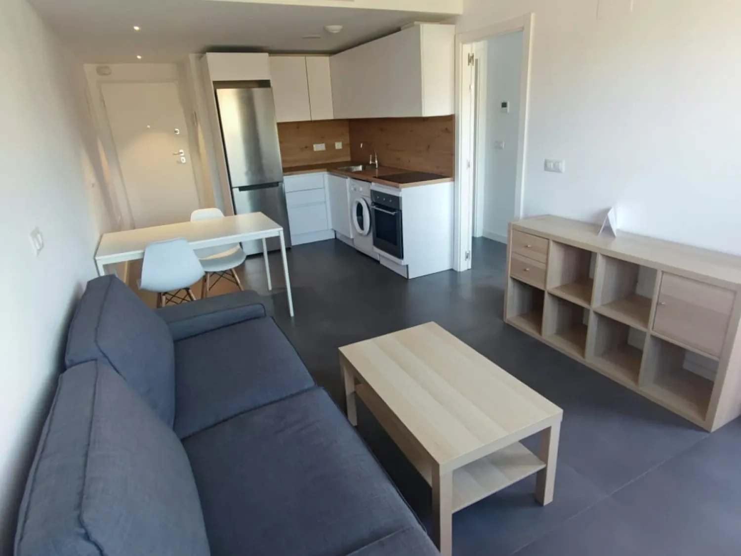 Sala de estar de Apartamento de alquiler en  Murcia Capital con Aire acondicionado, Amueblado y Lavadora