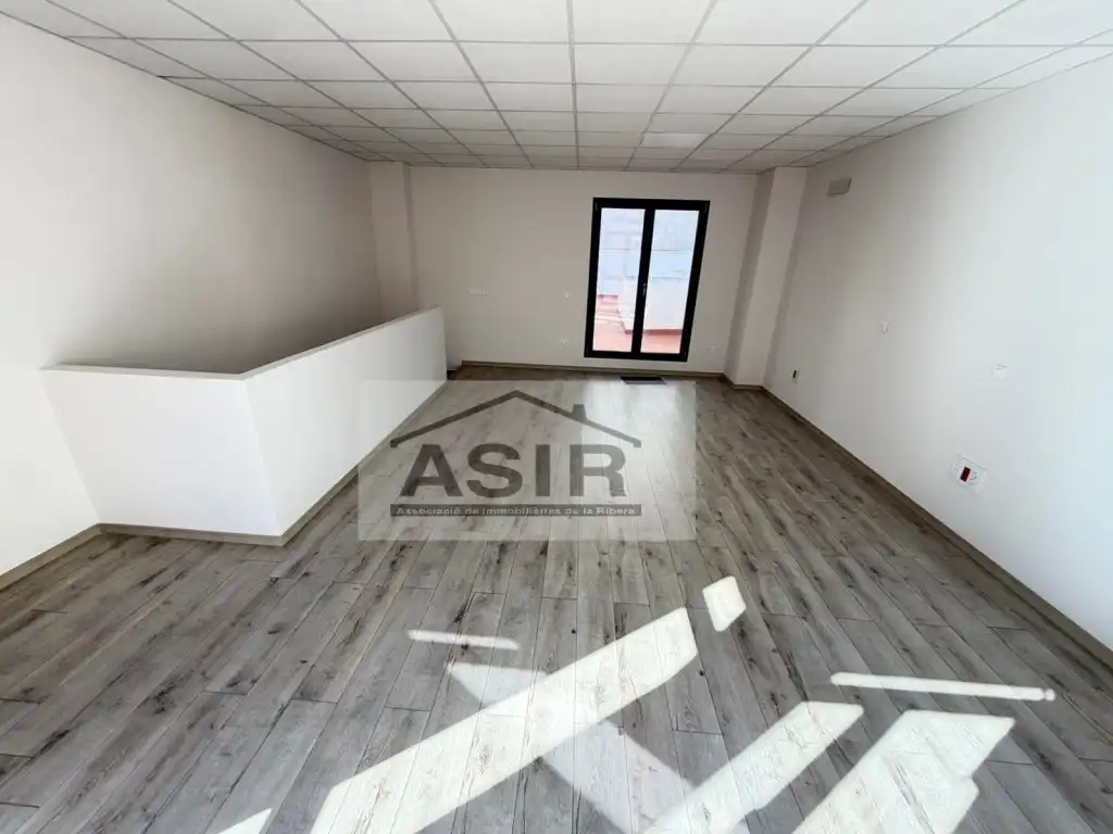 Oficina de alquiler en Alzira
