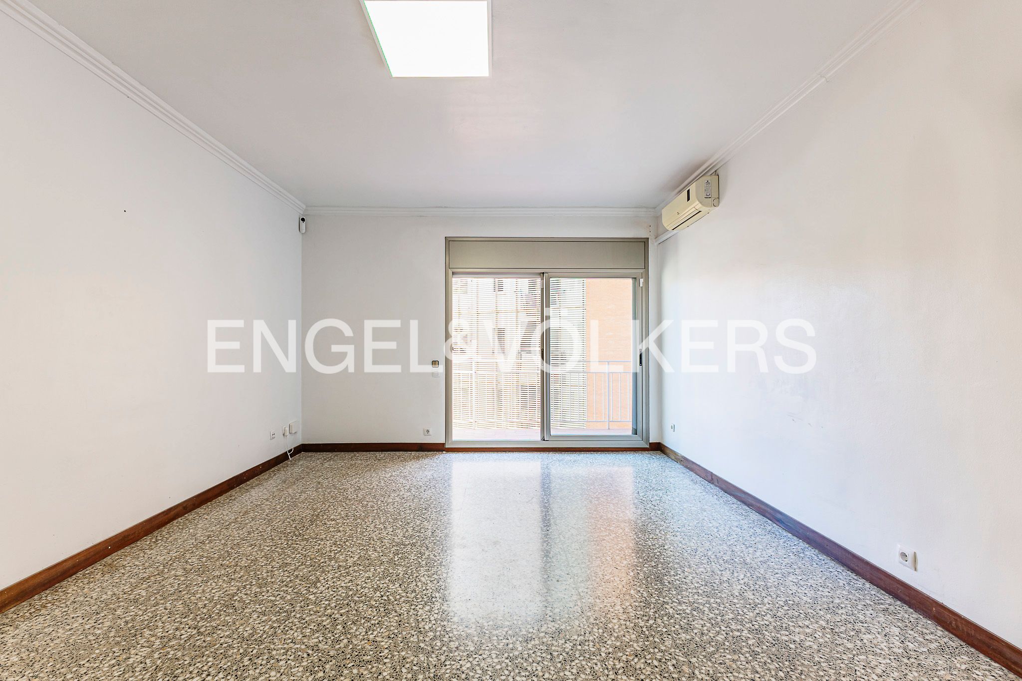 Sala de estar de Apartamento en venta en  Barcelona Capital con Aire acondicionado, Calefacción y Terraza