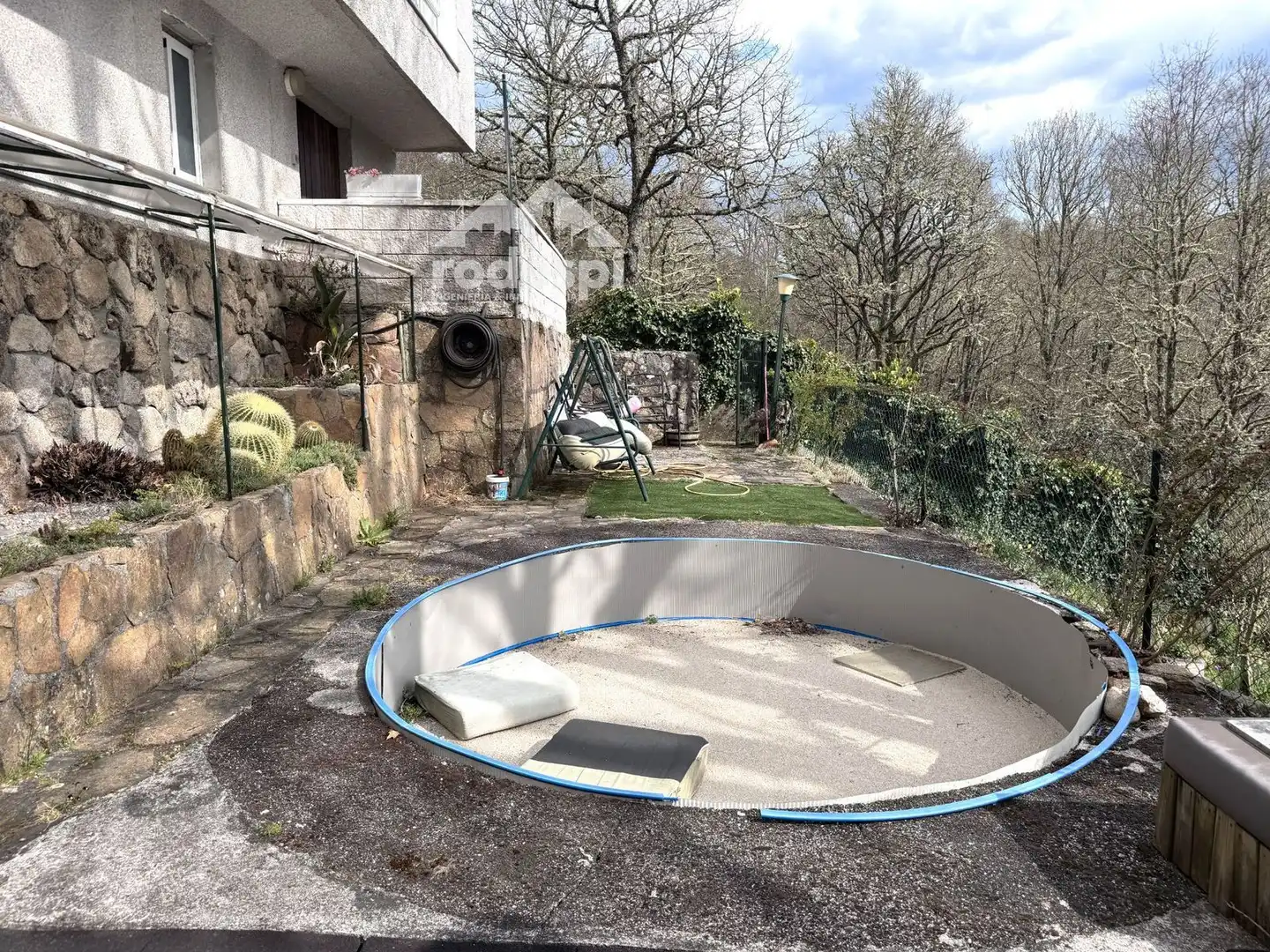 Swimming pool of Houses for sale in Montederramo  with Heating, Storage room and Furnished