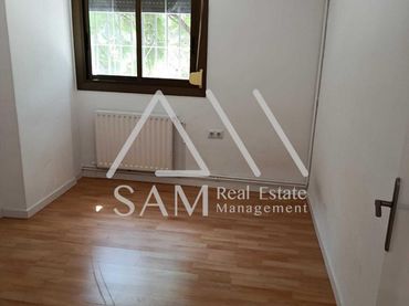 Rez-de-chaussée avec ascenseur à vendre à Nou Barris