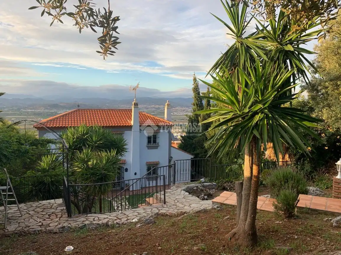 Casa o xalet en venda a Manantiales - Lagar - Cortijo