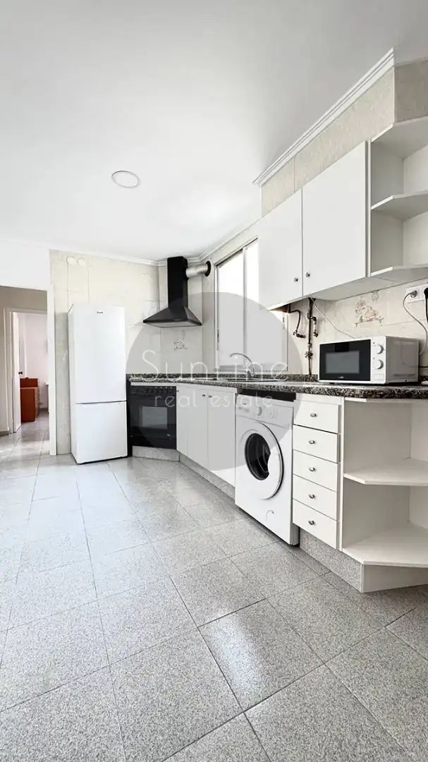 Cocina de Piso en venta en Valencia con Aire acondicionado