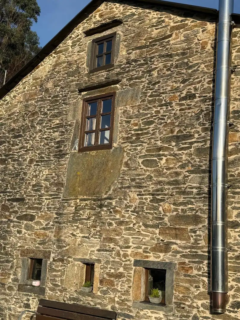 Vista exterior de Finca rústica en venta en Monfero con Calefacción, Jardín privado y Amueblado