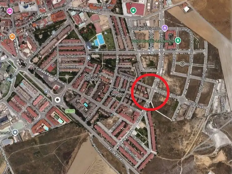 Außenansicht von Residential zum Verkauf in Cistérniga