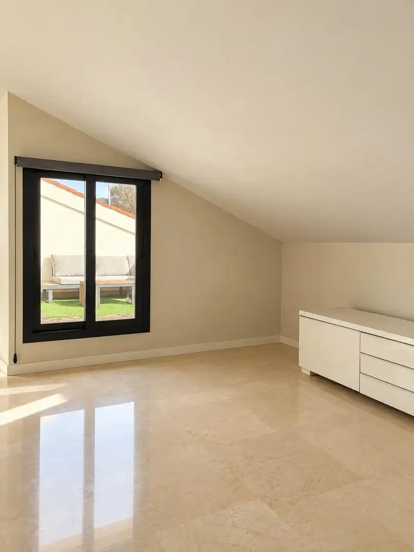 Maisonette mit Terrasse zur Miete in LLUIS VIVES, imagen 3