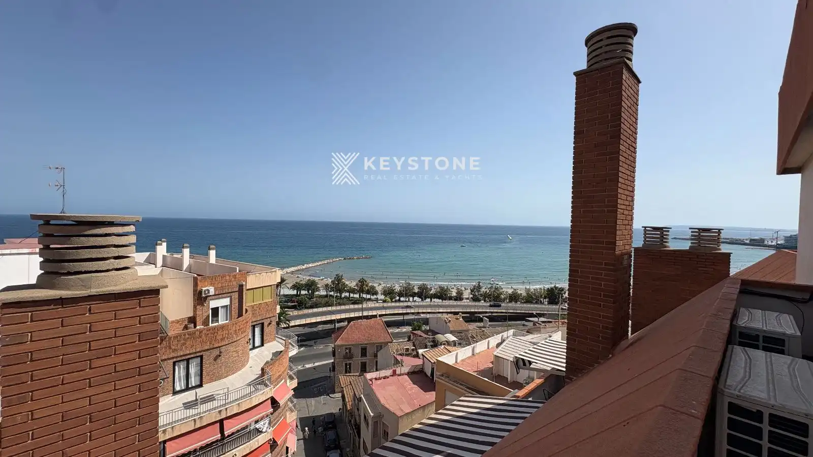 Vista exterior de Àtic de lloguer en Alicante / Alacant amb Aire condicionat, Calefacció i Terrassa