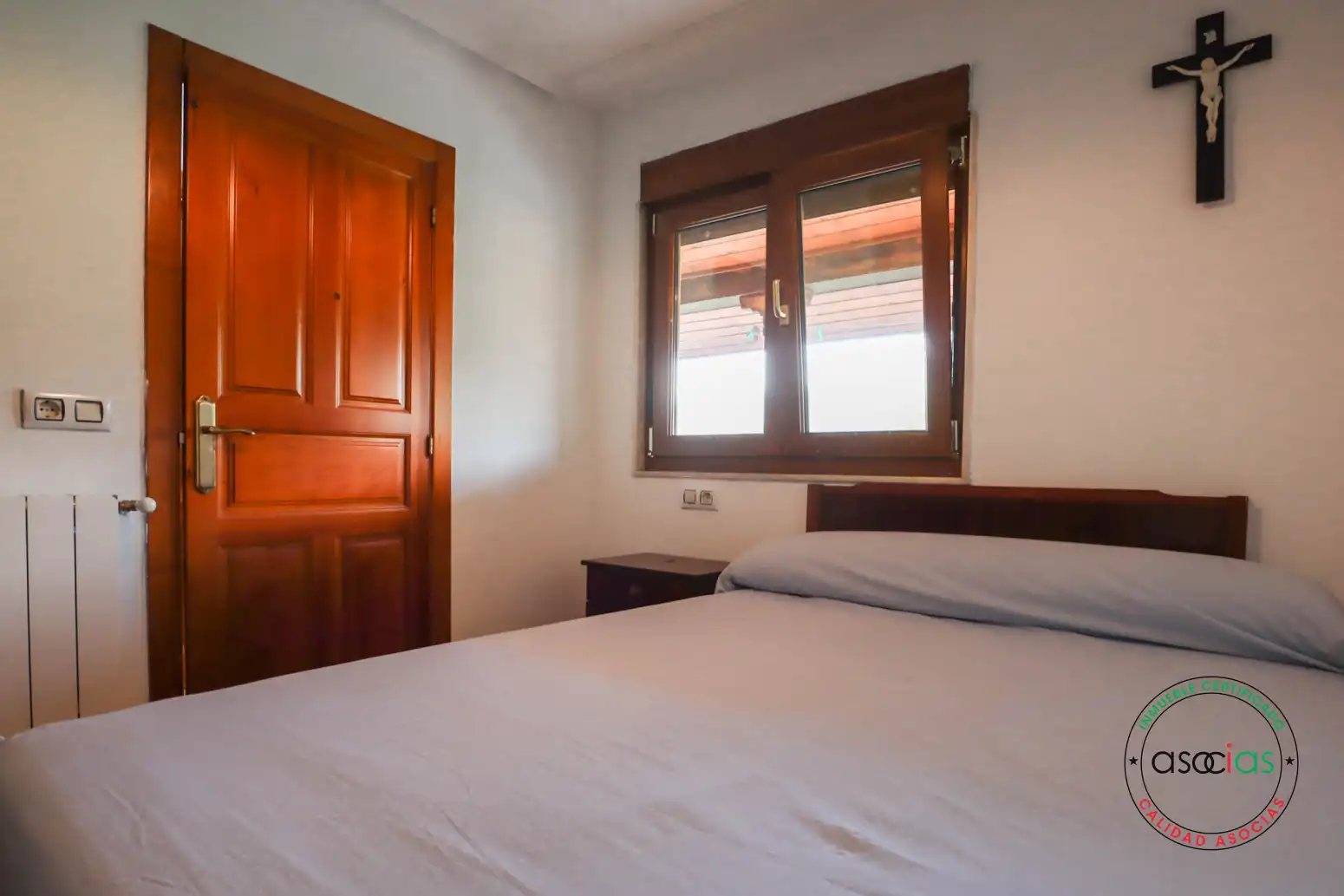 Dormitori de Casa adosada en venda en Ribera de Arriba amb Calefacció, Parquet i Terrassa