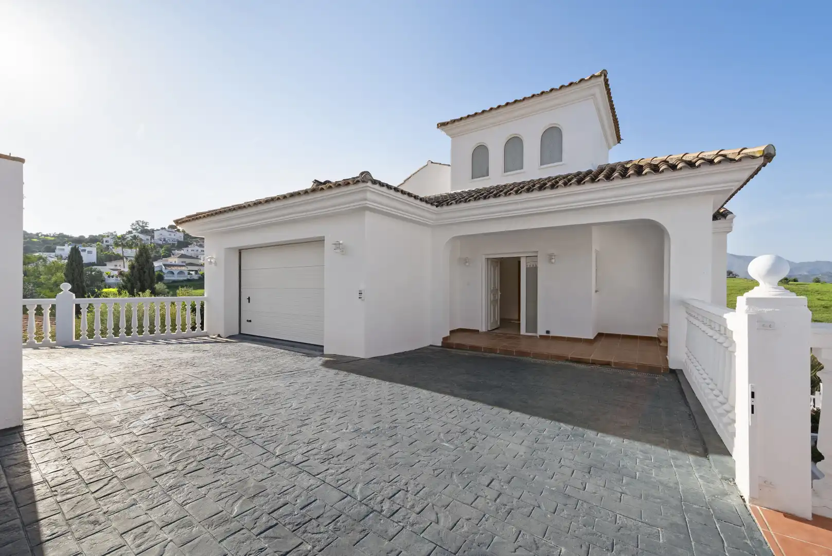 Exterior view of Houses for sale in Mijas  with Air Conditioner, Private garden and Terrace