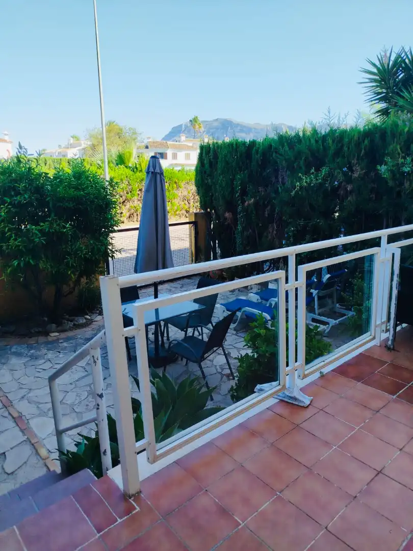 Terraza de Planta baja en venta en Calpe / Calp con Aire acondicionado, Calefacción y Jardín privado