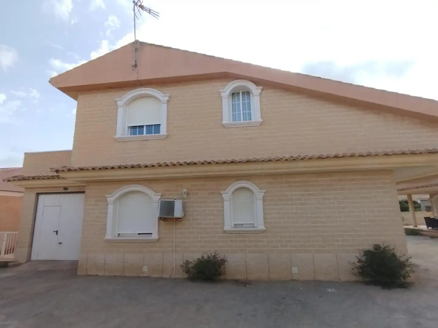 Villa mit Terrasse zum Verkauf in Avenida Avenida Progreso, imagen 2