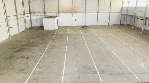 Foto 2 von Fabrikhallen zur Miete in Centro Ciudad, Paterna